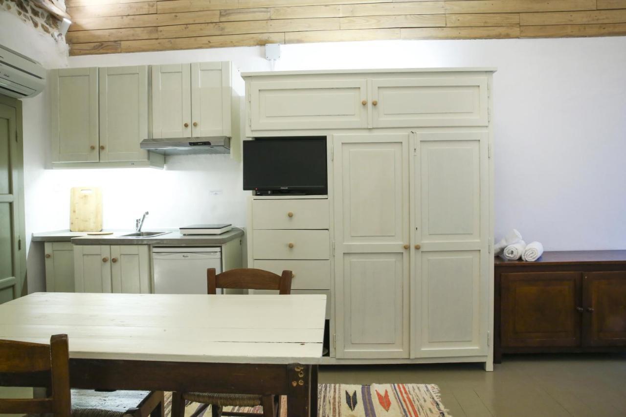 Ghermaniko Guesthouse Дамухари Экстерьер фото