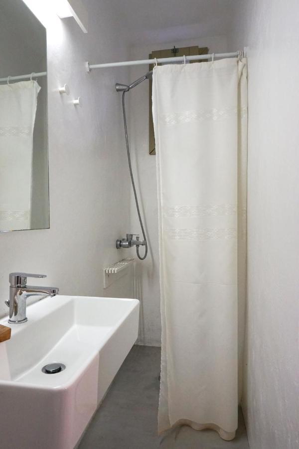 Ghermaniko Guesthouse Дамухари Экстерьер фото